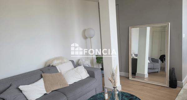 Location Appartement 2 pièces 42.1 m² - Caen 14000