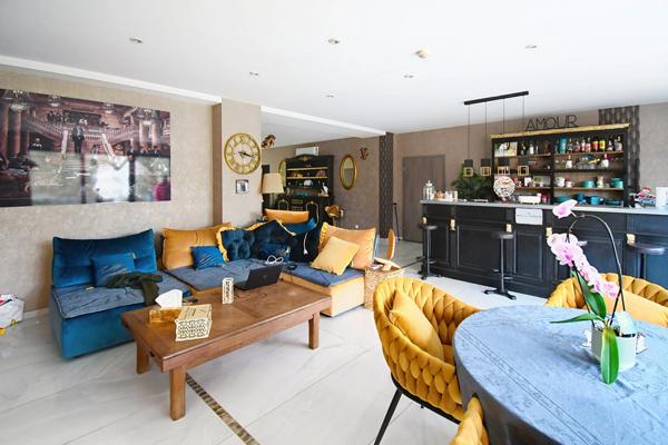 APPARTEMENT PLAIN PIED 110M2 - ENTIEREMENT RENOVE - LONGUYON - VUE SUR PARC