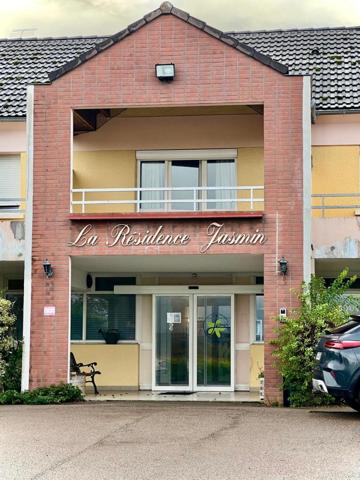 Studio senior (loué) en très bon état