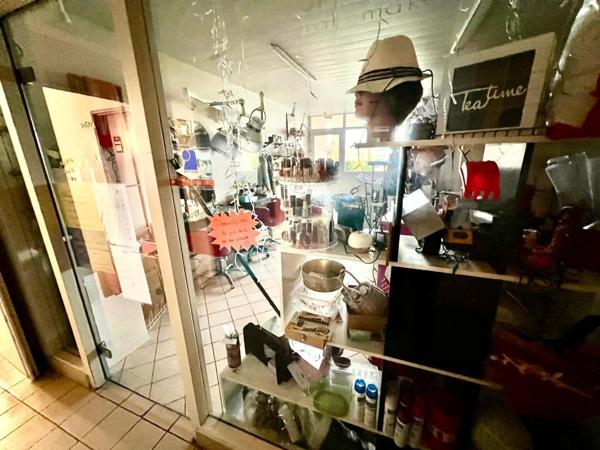 Studio senior (loué) en très bon état