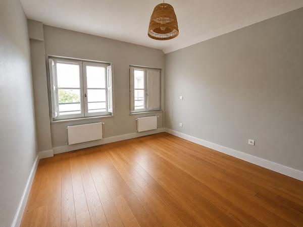 Appartement VERSAILLES 57 m²