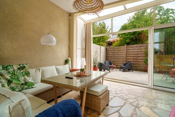 Maison
         5 pièces
        - 139 m² Exclusivité 274 900 € *