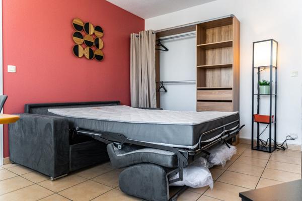 Dijon : Appartement type 1 meublé : disponibilité immédiate