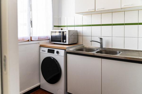 Dijon : Appartement type 1 meublé : disponibilité immédiate