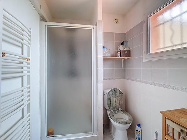 A VENDRE SAINT-LYS - LOCAL D'ACTIVITÉ 130 m² + MAISON D'HABITATION - IDÉAL ARTISAN / COMMERCANT