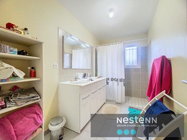 A VENDRE Maison Hautefage La Tour 4 pièce(s) 90 m2