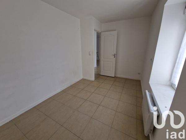 Appartement 3 pièces de 48 m² à Flins-sur-Seine (78410)