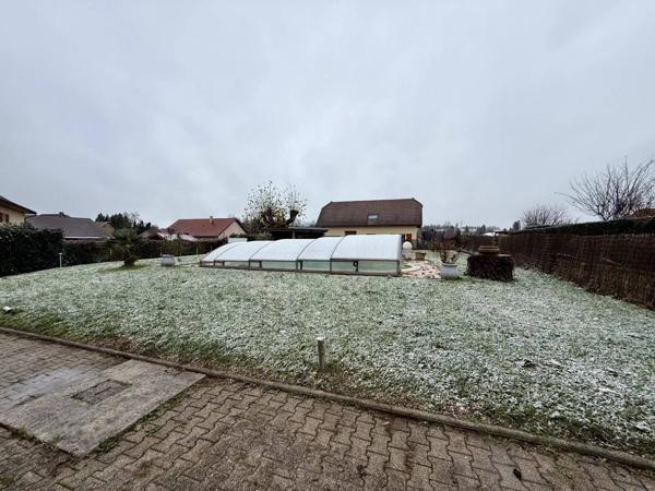 Maison T12 contemporaine de 265 m² sur parcelle de 1600 m² avec T3 indépendant