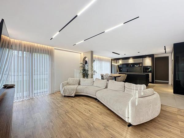 MAISON RÉCENTE COUP DE COEUR 4 À 6 CHAMBRES