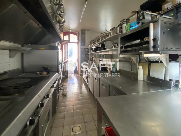 Lauzerte (82)- Immeuble à fort potentiel – Investissement locatif ou touristique