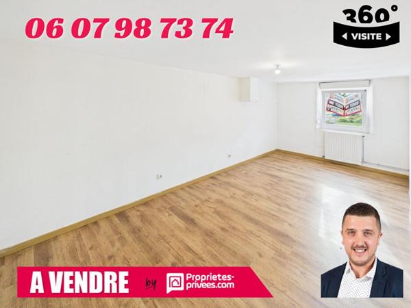 Immeuble Saint Michel Local commercial + appartement loué