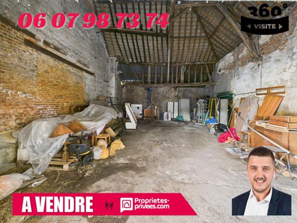 Immeuble Saint Michel Local commercial + appartement loué