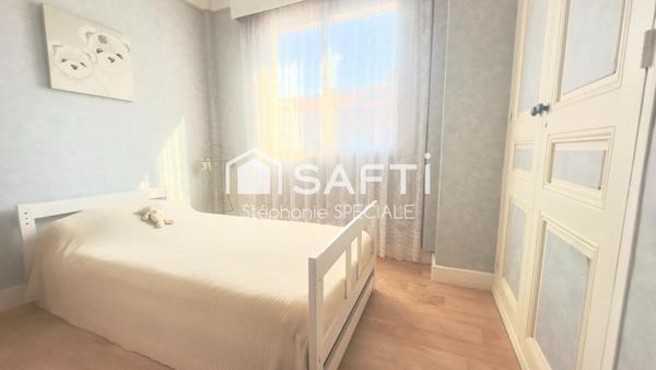 Cannes La Bocca centre – Maison avec studio indépendant et combles aménagés, idéale pour une famille ou une profession libérale.