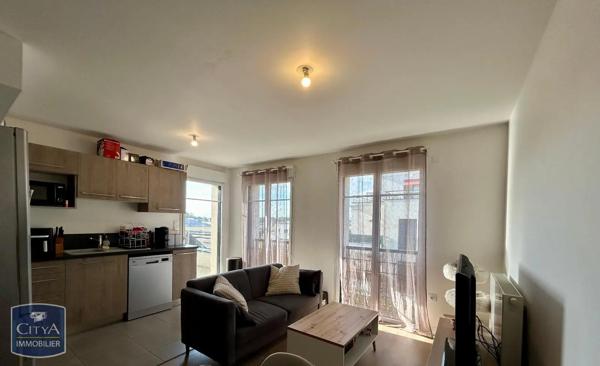 Appartement à louer 3 pièces 56.73m² Saint-Cyr-sur-Loire (37540)
