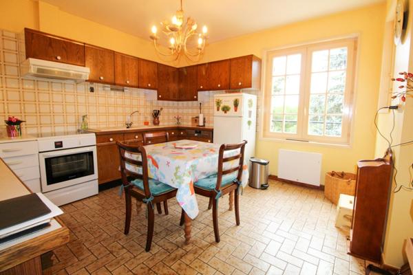 Votre havre de paix avec terrain et terrasse