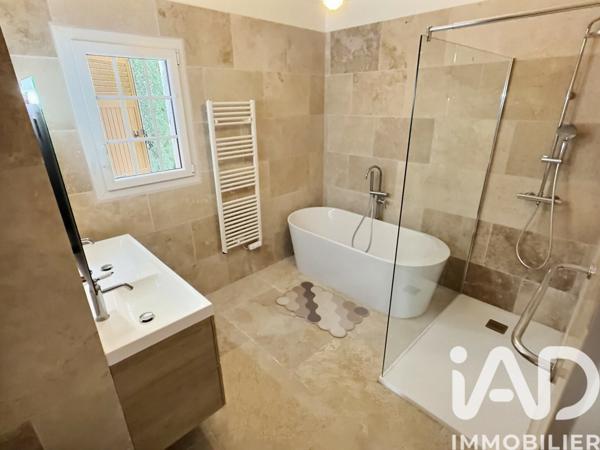 Maison à vendre 8 pièces 187 m² Le Beausset