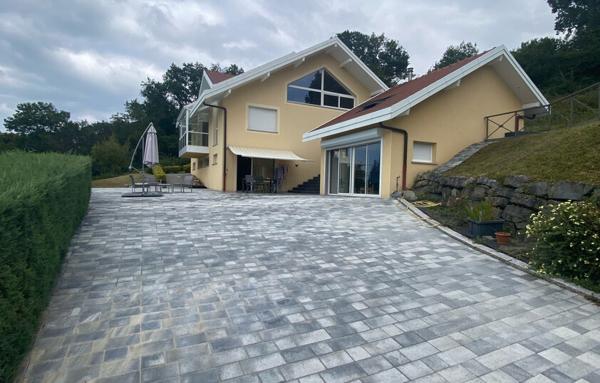  Magnifique Maison dans grande propriété