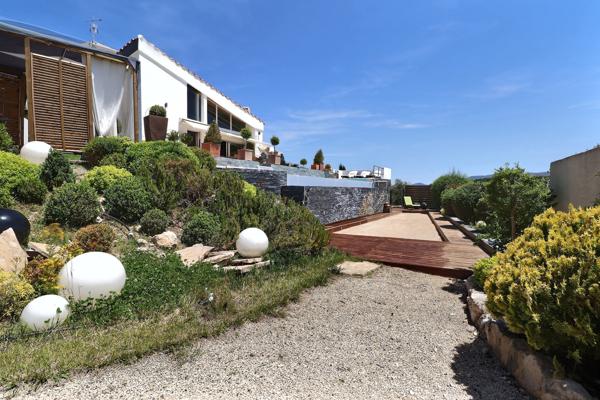 Chateau gombert (13013) A Château Gombert , maison de 250 M² sur 2000 M² de terrain ...