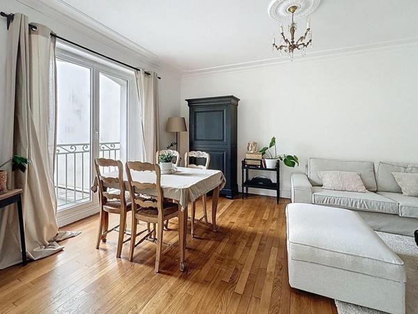 Maison de ville coup de cœur – Quartier Saint-Martin - 85 M2 - 3 CHAMBRES