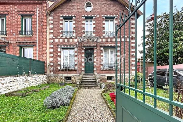 Maison à vendre 6 pièces de 122,52 m² à Conflans-Sainte-Honorine