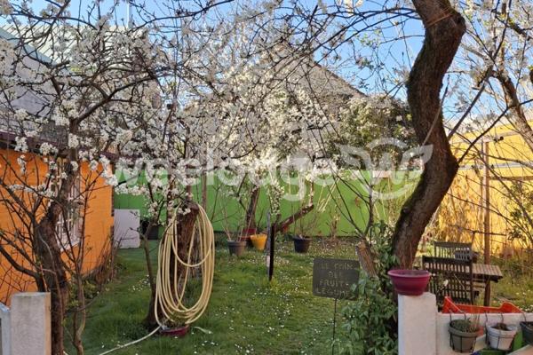 Maison à vendre 6 pièces de 122,52 m² à Conflans-Sainte-Honorine