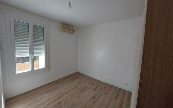 Maison à louer    3 pièces •  Lunel-Viel