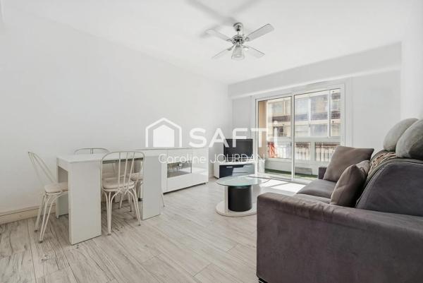 Appartement 2 pièces de 53 m² avec Loggia à Cagnes-sur-Mer