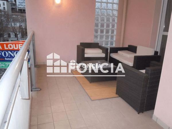 Location Appartement 3 pièces 75.02 m² - 7 RUE DESFLACHES Saint-etienne 42100