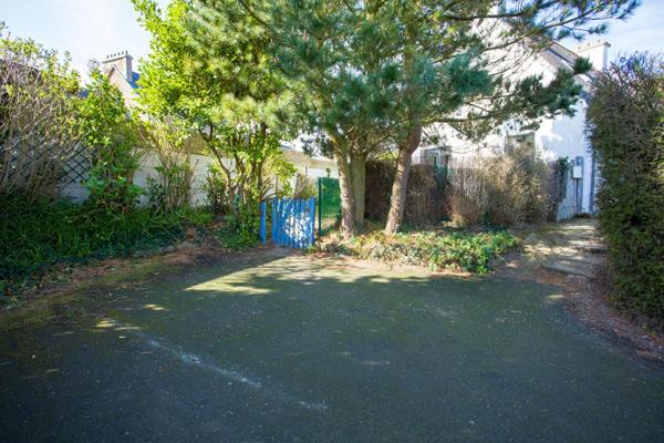 Maison de 184 m² avec deux logements ,Coeur de bourg, proche littoral ,Presqu'île Sauvage