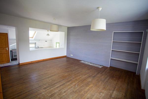 Maison de 184 m² avec deux logements ,Coeur de bourg, proche littoral ,Presqu'île Sauvage