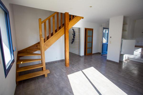 Maison de 184 m² avec deux logements ,Coeur de bourg, proche littoral ,Presqu'île Sauvage