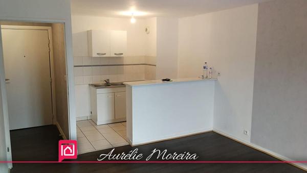 Appartement La Chaussee Saint Victor 2 pièce(s) 40 m2