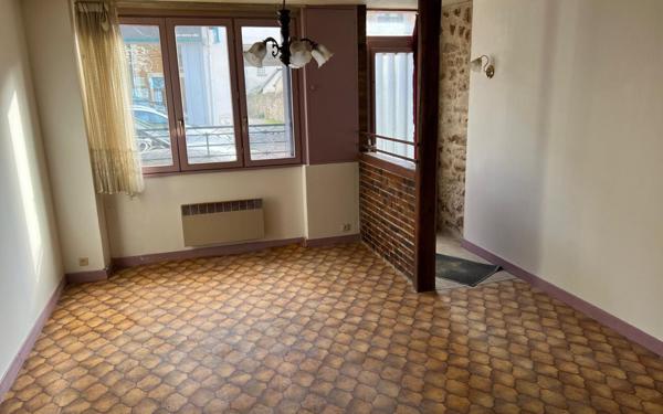 Maison à vendre    3 pièces •  Étréchy