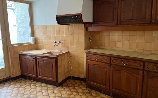 Maison à vendre    3 pièces •  Étréchy