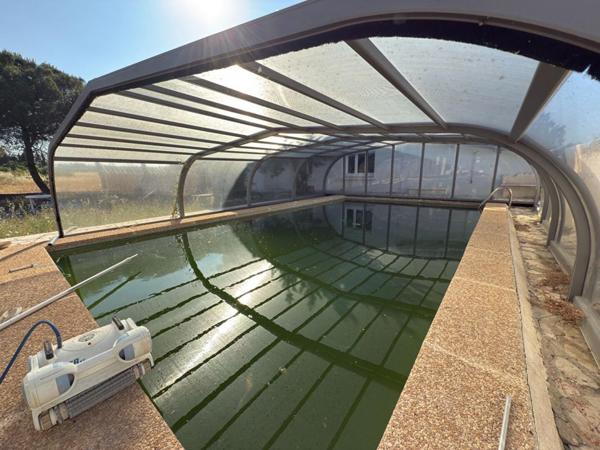 Exclusivité Villa d'architecte avec piscine et grand parc arboré