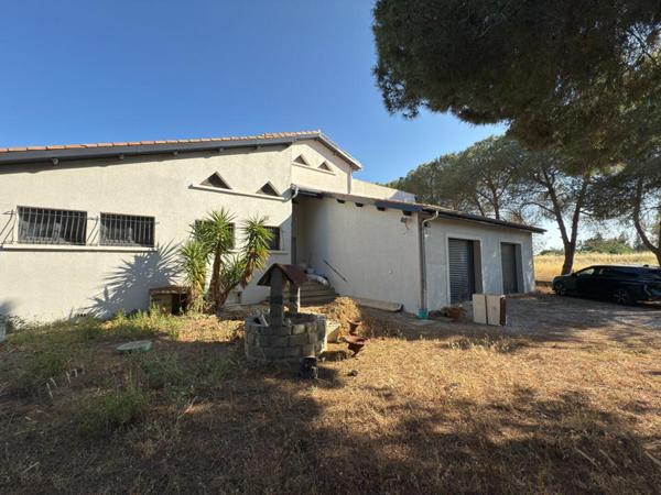 Exclusivité Villa d'architecte avec piscine et grand parc arboré