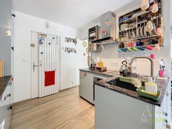 Vente / Studio meublé