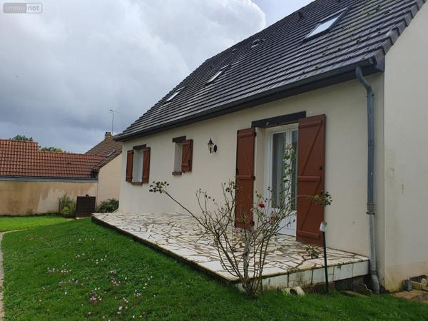 Pavillon à louer à La-Ferté-Bernard dans la Sarthe (72400), ref : 455