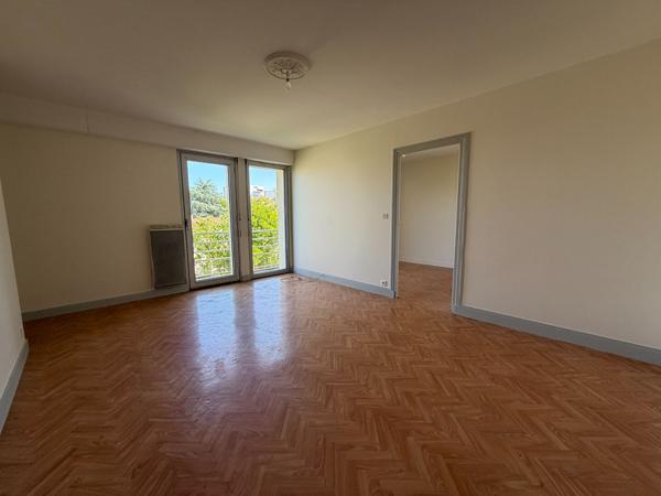 17200 ROYAN ROYAN - APPARTEMENT A LOUER