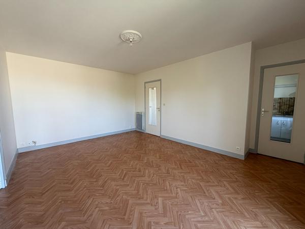 17200 ROYAN ROYAN - APPARTEMENT A LOUER
