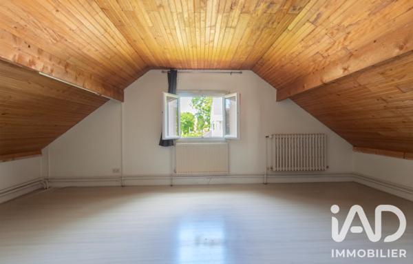 Maison à vendre 4 pièces 79 m² Le Mesnil-Saint-Denis