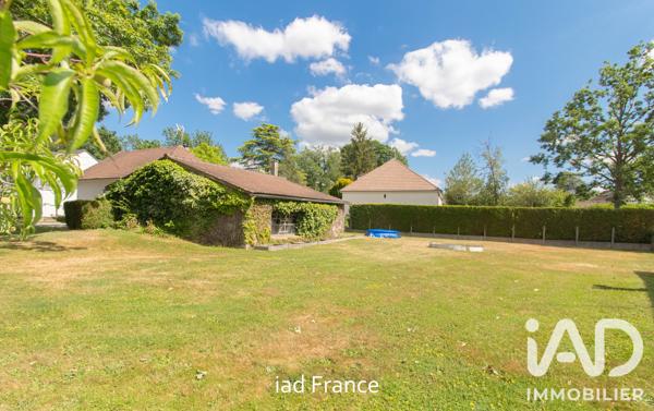 Maison à vendre 4 pièces 79 m² Le Mesnil-Saint-Denis