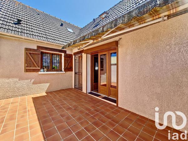 Maison à vendre 6 pièces 110 m² Boissise-le-Roi