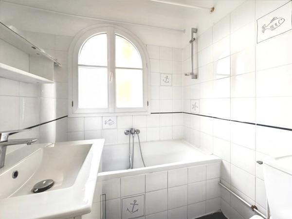 A vendre Colombes (92) , Maison familiale 1930, 7 pièces, proche centre-ville