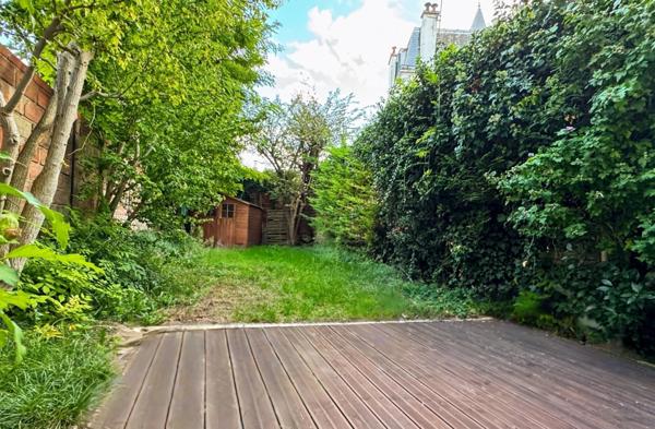 A vendre Colombes (92) , Maison familiale 1930, 7 pièces, proche centre-ville