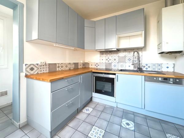 A vendre Colombes (92) , Maison familiale 1930, 7 pièces, proche centre-ville