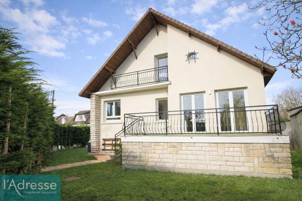 Maison familiale rénovée 144 m² avec sous-sol total dans le secteur recherché du Plateau à Savigny-sur-Orge.