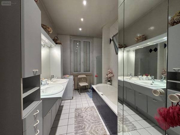 Appartement à vendre à Poitiers dans la Vienne (86000), ref : VA1987-86001