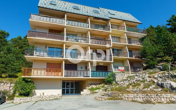 Appartement à vendre    1 pièce • 37,10 m2 Gréolières