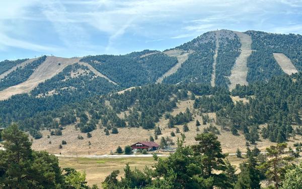 Appartement à vendre    1 pièce • 37,10 m2 Gréolières